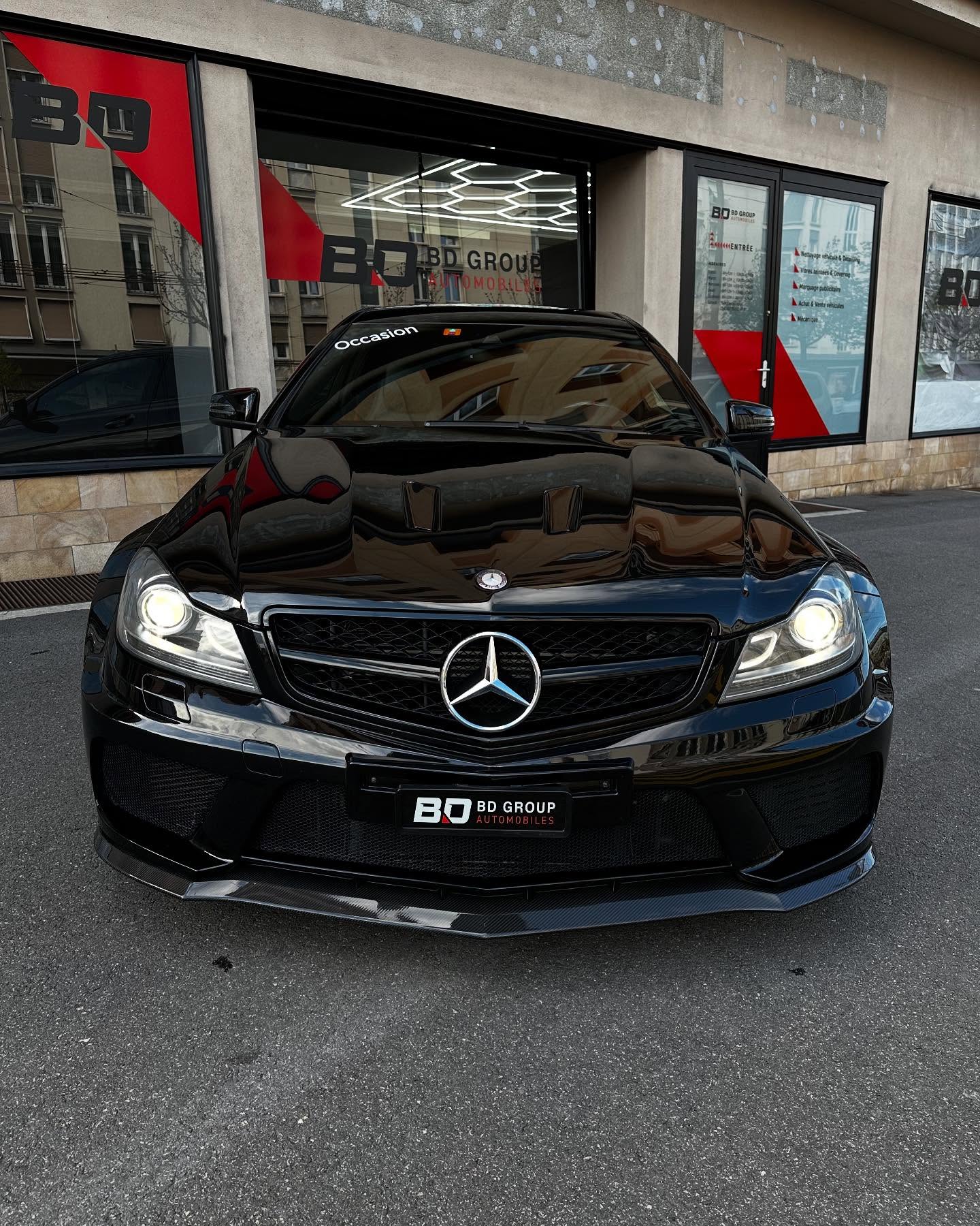 Détail Mercedes C63 AMG Black Series