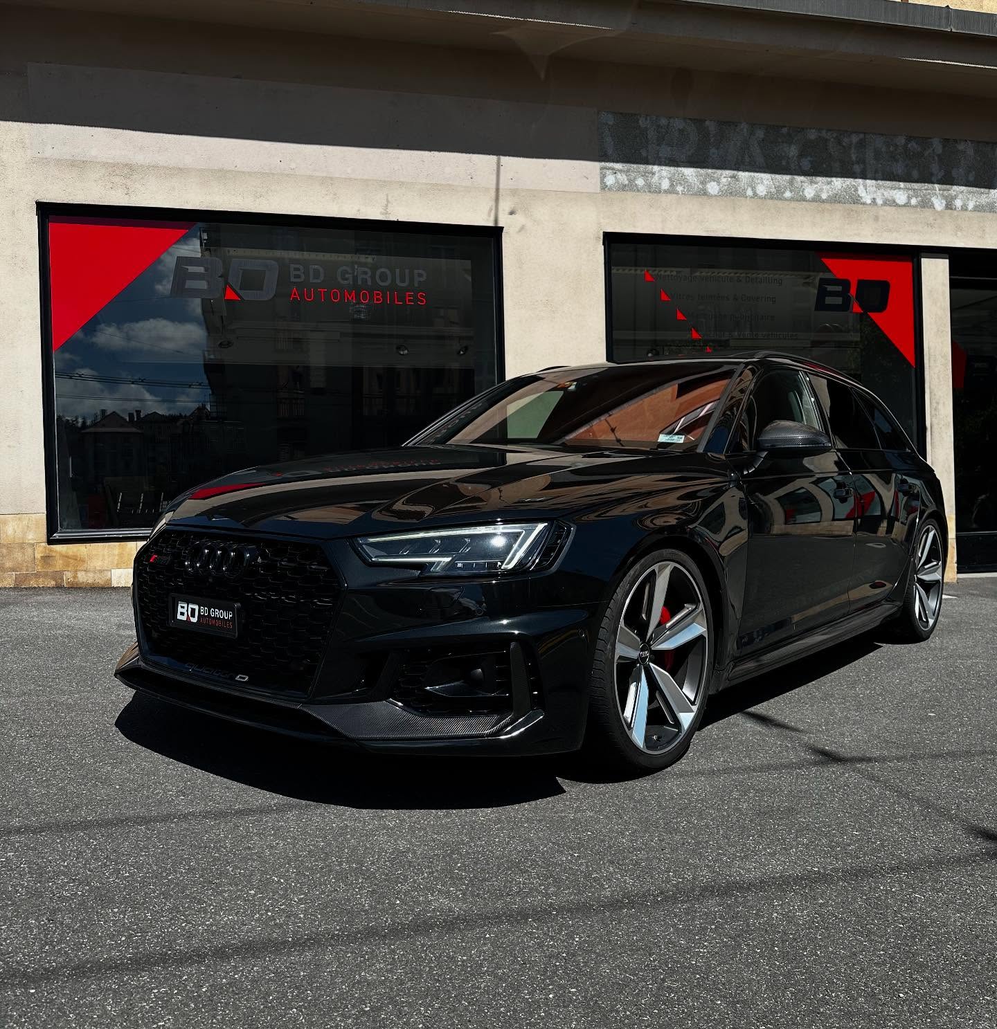 Détail Audi RS4 Avant